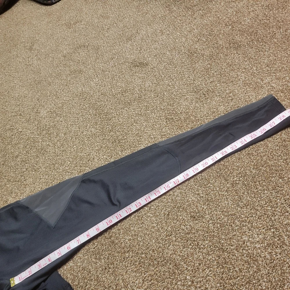 Under Armour Black/Gray Athletic Leggings